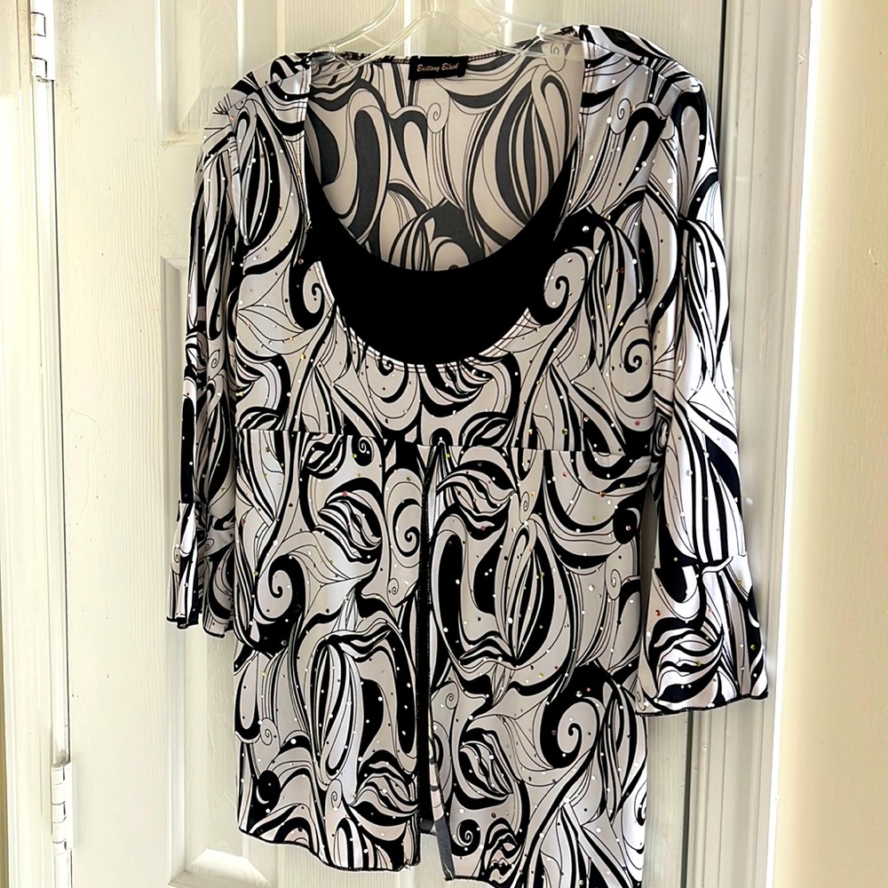 Beautiful 3/4 Sleeve Top